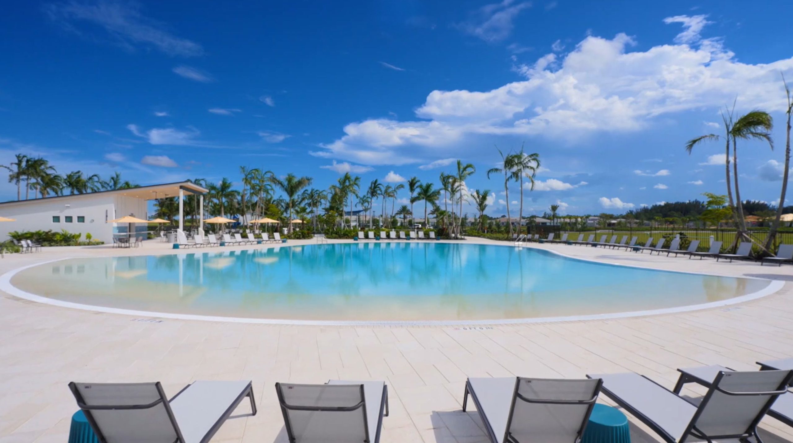 seville-tradition-port-st-lucie-fl-resort-style-pool2